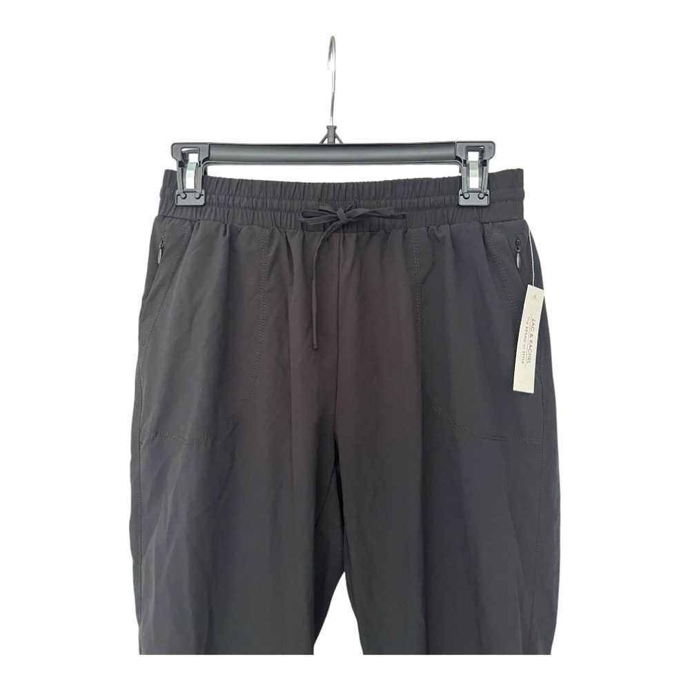 NWT Zac & Rachael black joggers
